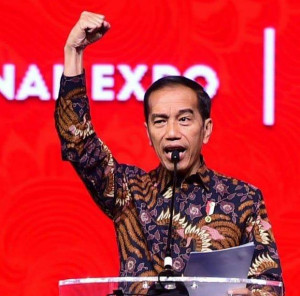 Kiat Presiden Jokowi Bertahan di Tengah Tantangan Global