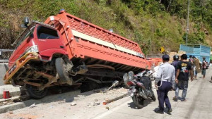 Truk ODOL Salah Satu penyumbang Penyebab Kecelakaan Lalu Lintas 