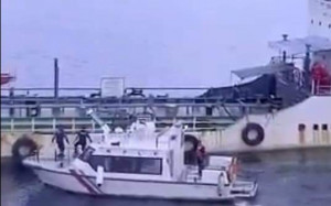 Kapal Patroli Syahbandar Rutin Patroli Amankan Kapal di Alur Pelayaran  Makassar