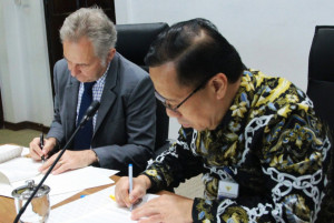 BPSDMP Dan IATA Tandatangani Kerjasama Bidang Diklat Penerbangan 