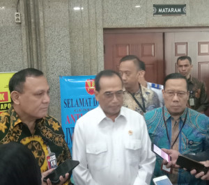 Pemerintah Akan Berikan Insentif  Ke  Maskapai Ke Tiga Destinasi Wisata Unggulan