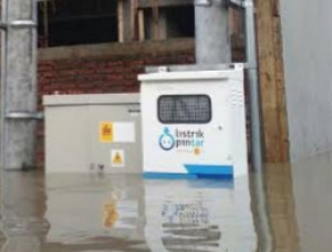 Dampak Banjir 1.096 Gardu PLN Kembali Berfungsi Nomal