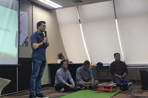 Dr Arka dari RS Eka Hospital, Berikan Edukasi dan  Pencegahan COVID-19 di Kantor  MTF