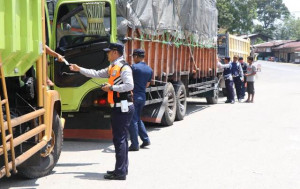 Operasi ODOL Gabungan di Kampar, Hasilkan 13 Pernyataan Normalisasi 