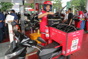 Mulai Pekan ini, Masyarakat Bisa Pesan BBM dan LPG Lewat Call Center 135