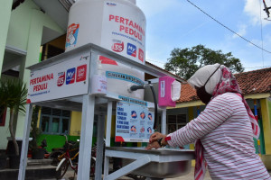 Pertamina Salurkan Ribuan Bantuan untuk Cegah Covid-19 ke Sejumlah RS dan Warga Jakarta