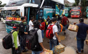 Melarang Mudik di Tengah Pandemi Covid-19