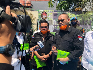 HMS Center Donasikan Jamu Herbal Dan Ribuan Masker 