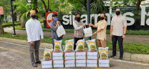 Sinar Mas Land Salurkan  Bantuan ke 500 Pemakmur  Masjid di BSD City