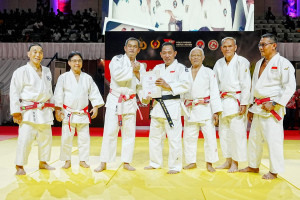 Sabuk Hitam Judo Bagi Kapolri