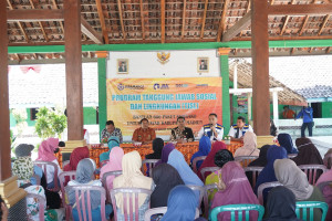 PT Jasamarga Ngawi Kertosono Kediri Salurkan 1.200 Paket Sembako   Warga di 14 Kelurahan 