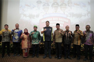 Delapan Kepala Daerah Dapat Penghargaan 