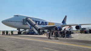 JAS Tangani Pesawat Pengangkut  2.100 Personil  Militer AS di Bandara Juanda Surabaya