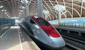 Uji Coba KA Cepat Jakarta - Bandung Hari Ini Berjalan Lancar 