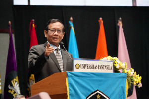 Negara Akan  Hancur Kalau Hukum Tidak Ditegakan 