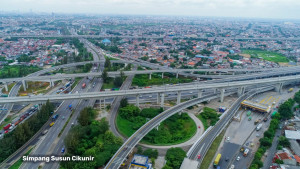 Ruas Tol JORR 1 Menjadi Jalur Utama Ekonomi  Penghubung Dua Titik Simpul Vital  