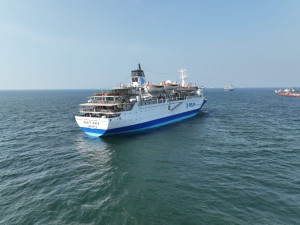 Jelang Liburan Panjang, Pelni Menambah Alat Keselamatan  di Atas Kapal