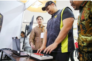 Menpora Dito Dukung Pengembangan Esport di Indonesia