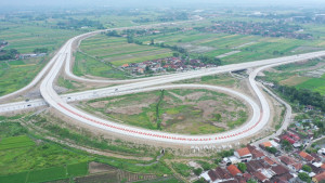Jalur Fungsional Jalan Tol Jogja-Solo Layani 107 Ribu Kendaraan