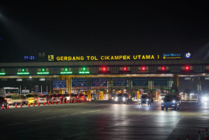 Jasa Marga  Operasikan Gerbang Tol Cikampek Utama Jalan Tol Jakarta-Cikampek Arah Jakarta