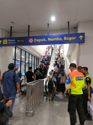 Eskalator Stasiun Manggarai Kembali Berfungsi, Setelah Dikritisi Penumpang