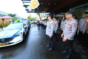 Polri Kirim Tim Kemanusiaan  Korban Banjir Demak Jateng