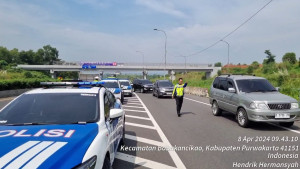 Kecelakaan KM 58, KM 47 - KM 70 Arah Cikampek  Diberlakukan Buka Tutup Contraflow