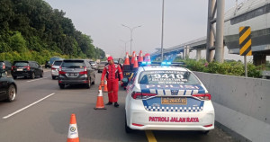 Atasi Kemacetan Tol Jagorawi Berlakukan Contraflow
