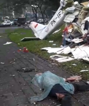 Pesawat Latih Milik Indonesia Flying Club Jatuh di Kawasan BSD