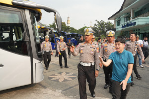 Kakorlantas Polri Lakukan Ramp Check di Jawa Barat
