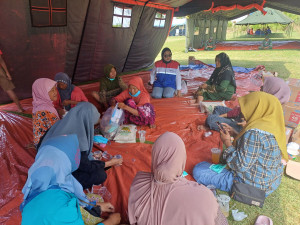 Tim Pertamina Patra Niaga Gerak Cepat  Ungsikan  dan Dampingi Warga Desa Tasikharjo Tuban
