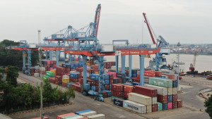 IPC TPK  Mencatat Arus Bongkar Muat Periode Juli 2024 Sebesar 293.795 TEUs.