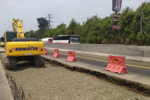 Ada Penyempitan Jalan di  Ruas Tol Jakarta -Cikampek, Inilah Lokasinya