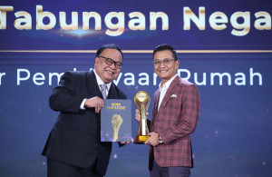 ESG BTN Raih Penghargaan 