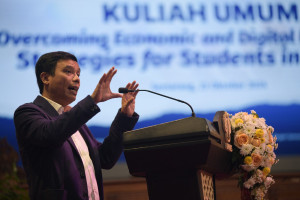 Dirut BTN Berbagi Tips  Sukses di Era Digutal