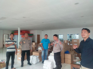 Gudang Logistik KPU Jakarta Timur Dijaga Ketat