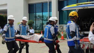 PT Jasamarga Jalanlayang Cikampek Gelar Simulasi Penanganan Kecelakaan
