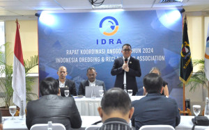 Pelaku Usaha Pengerukan  Akui, Birokrasi Bikin Ribet,  Banyak Aturan Tumpang Tindih
