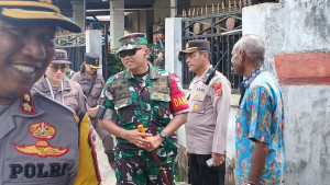 Dandim 1710/Mimika Dampingi Wakapolda Papua  Pantau Pemungutan Suara