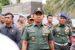 Panglima TNI dan Kapolri Tinjau Kesiapan Pelabuhan Merak 