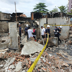 Tim Puslabfor Bareskrim Polri Lakukan Olah TKP Kebakaran di Gang Laler, Kemayoran