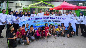 ASDP Salurkan 750 Paket Bantuan untuk Korban Banjir di Lampung