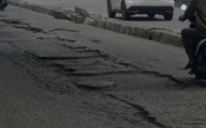 Di Jawa Tengah 33,26 Persen Jalan Rusak, Angkutan Umum Buruk, Angka Kemiskinan  Tinggi