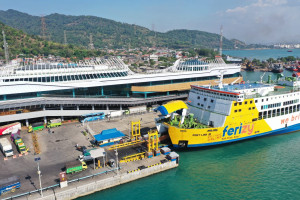 Insiden KMP Portlink III Menabrak MB, Layanan Kapal Ekspres Kembali Dibuka