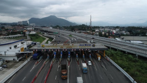 Ribuan Kendaraan Pemudik Mulai Bergerak Meninggalkan Jabodetabek 