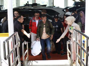 Ribuan Pemudik Tinggalkan  Jawa Menuju Sumatera, 