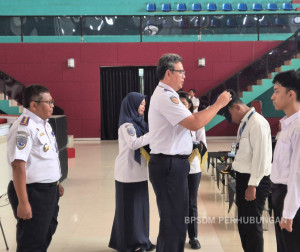 Cegah Kecelakaan Fatal, 300 Pengemudi Angkutan Logistik Ikuti Diklat  BPSDMP