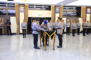 Sebanyak 49 Personil  Pati dan Pamen Polri Dapat Promosi Jabatan