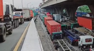Menelisik Biang Kerok Kemacetan Super Horror  Tg Priok, Kerugian Ratusan Miliar, Trucking dan Pabrikan Menuntut