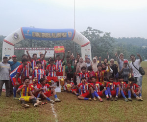 Remci FC Rebut Piala Bergilir  Ketum KONI 2025